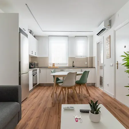 Modern Cozy-2Bedrooms 1Bathroom-Delicias Madrid Exterior photo