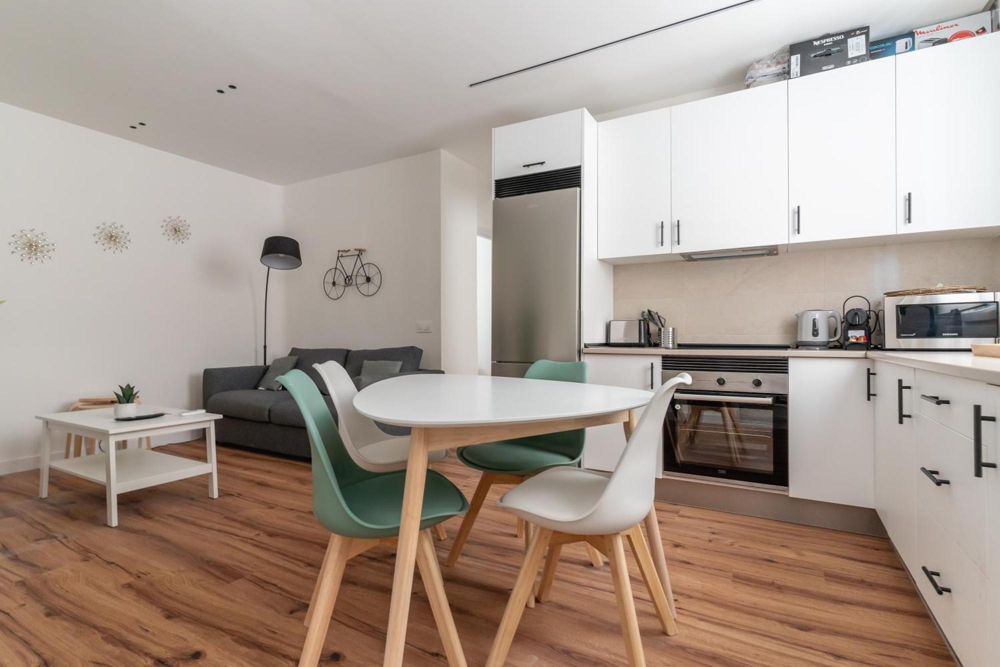 Apartamento Modern Cozy-2bedrooms 1bathroom-delicias Madri