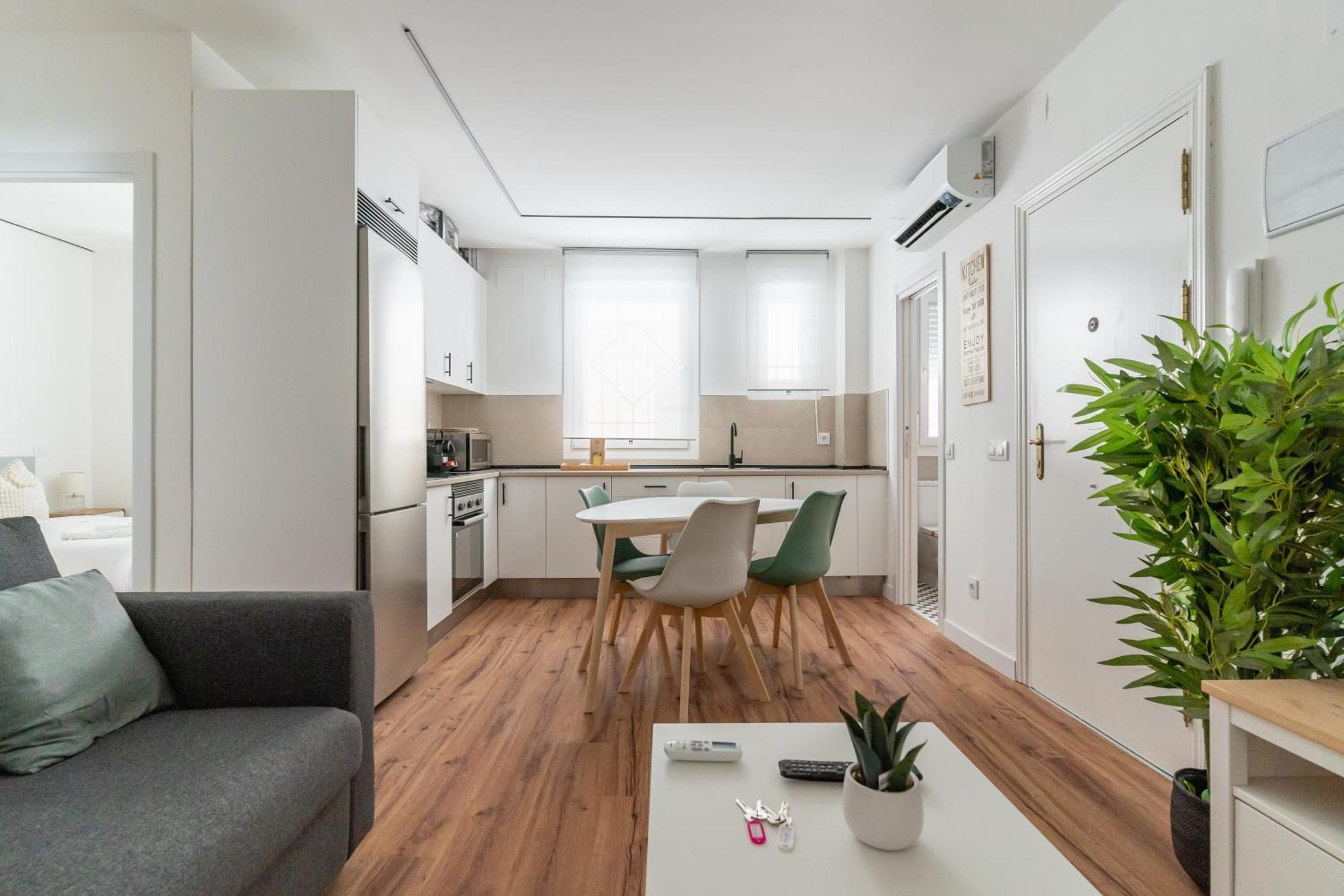 Modern Cozy-2bedrooms 1bathroom-delicias Madri